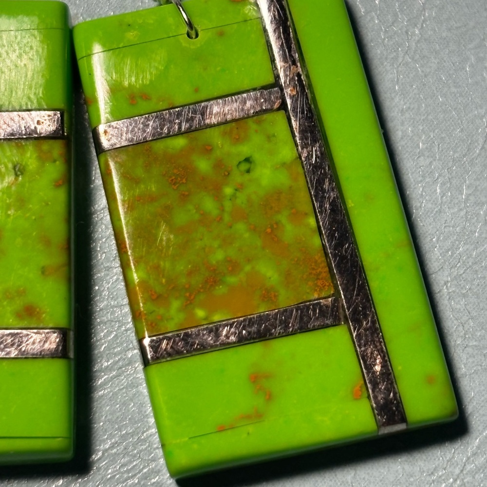 Vintage Southwestern Navajo Lime Green Gaspeite Inlay Rectangular Slab Earrings - Picture 7 of 16